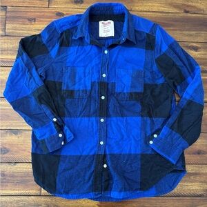 Mossimo Supply Co. Women’s Blue and Black Plaid Shirt
